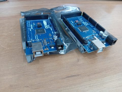 Arduino Mega 2560 Like New
